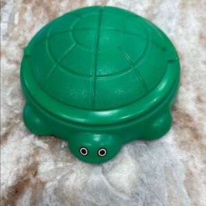 Little Tikes Green Turtle sandbox for the dollhouse 2pc